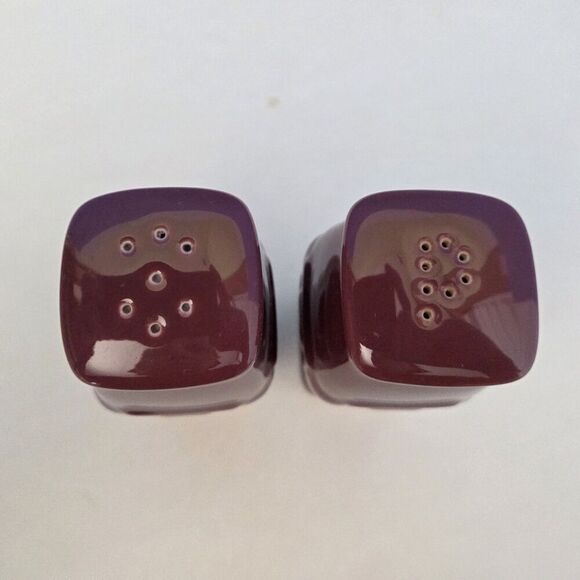 Longaberger Square Salt & Pepper Shakers Paprika - Picture 5 of 10